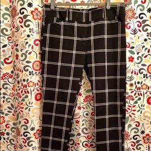 New York and Company Crop pants.